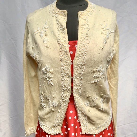 SOLD Jeri-Jo vtg 50s 60s beaded cardigan sweater lambswool angora floral ivory L - Picture 3 of 8